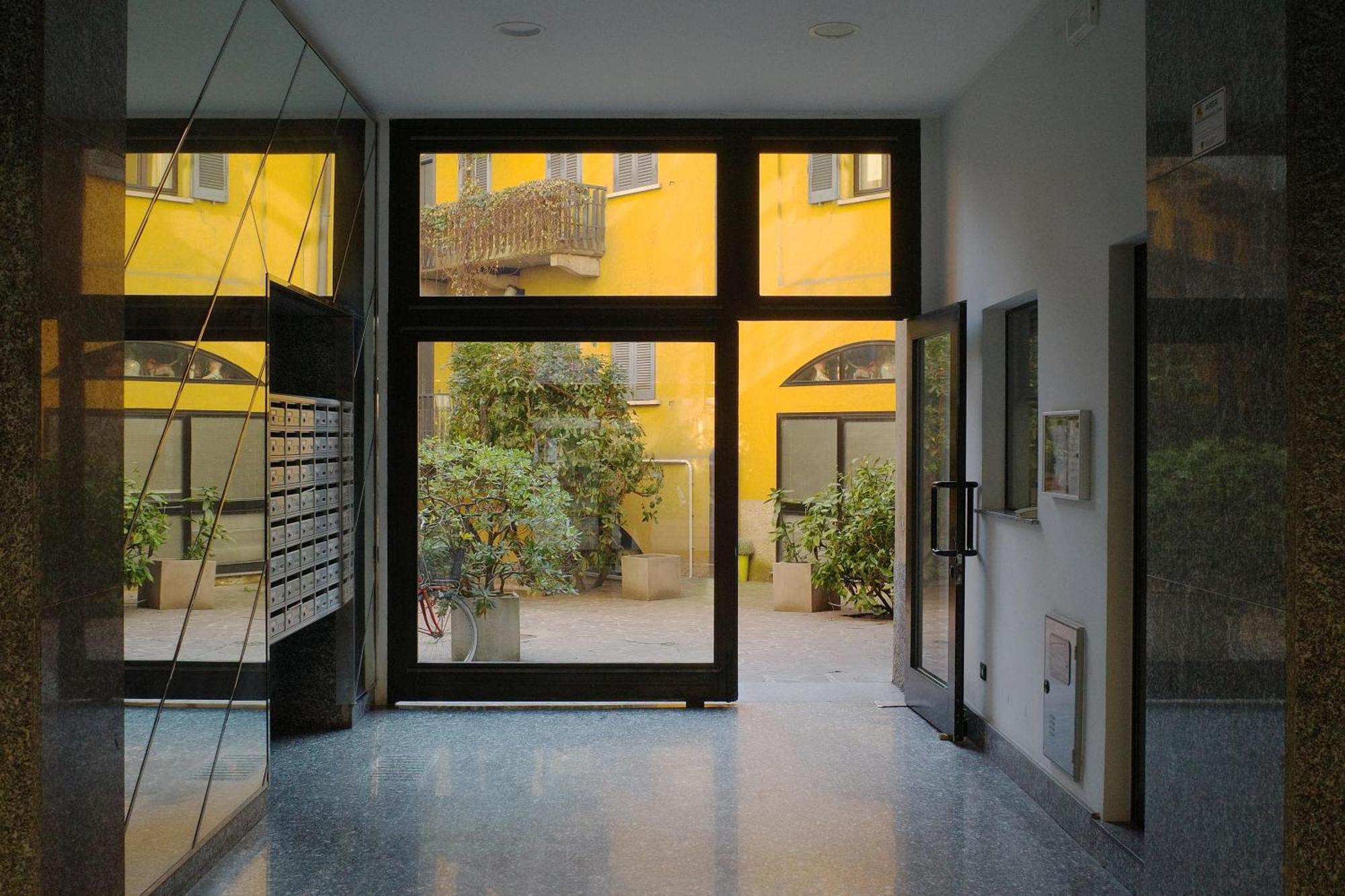 Ripa Apartments Milano - Via Vigevano Navigli Luaran gambar